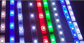 Streifen-Licht-Landschaftslampen 120 LED 12V 24V 3528 Smd Dimmable LED/M 8mm PWB-Breite